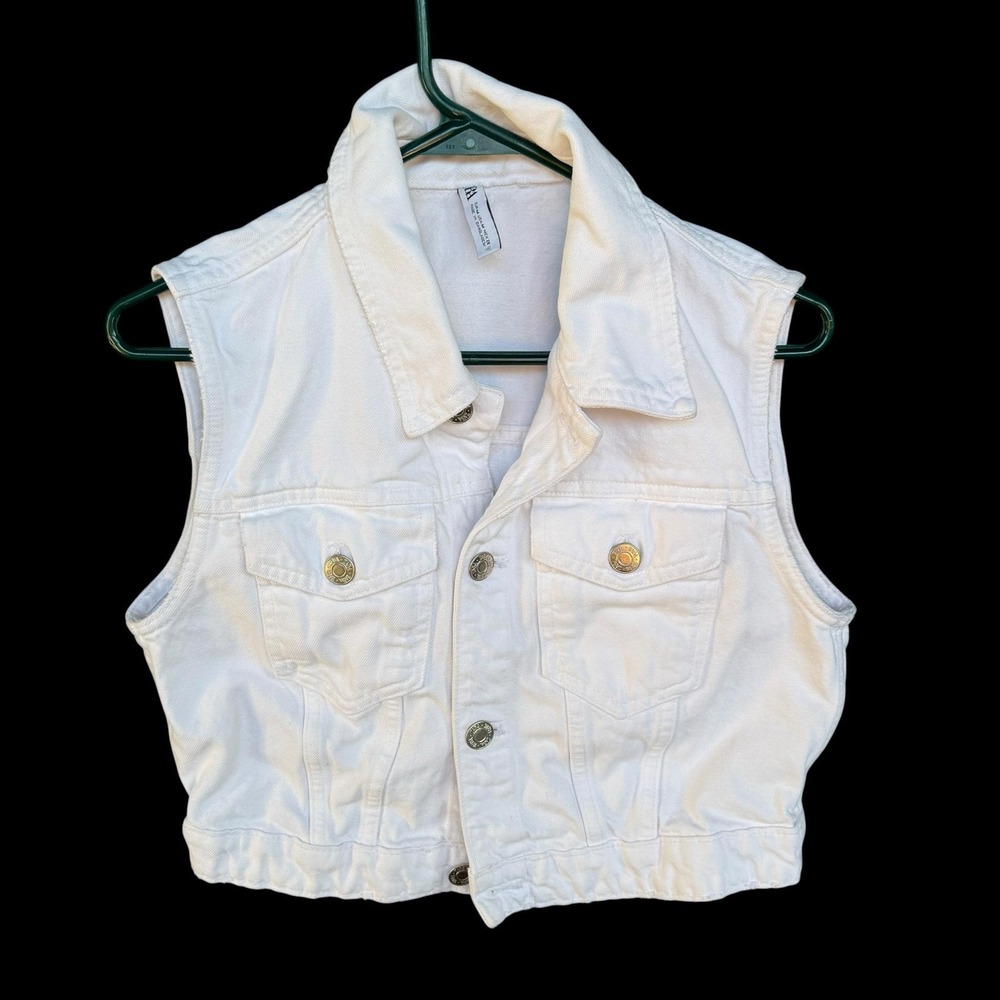 ZARA Vest Womens Medium White Denim Cropped Button Front Pockets Collared Casual